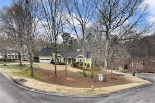 6650 Lake Run Dr, Flowery Branch, GA 30542 - Photo 52