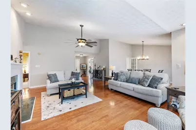 6650 Lake Run Drive, Flowery Branch, GA 30542 - Photo 10