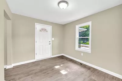 266 Randall Street, Lavonia, GA 30553 - Photo 8