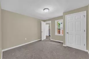 266 Randall St, Lavonia, GA 30553 - Photo 32