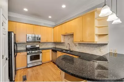 331 Carpenter Drive #8, Sandy Springs, GA 30328 - Photo 14