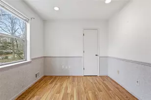 2490 Stoney Brook Ln NE, Marietta, GA 30062 - Photo 18