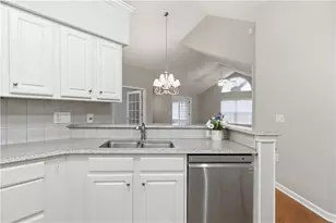 1101 Sweet Apple Cir, Alpharetta, GA 30004 - Photo 34