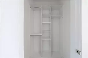 2425 Peachtree Rd NE, Atlanta, GA 30305 - Photo 36