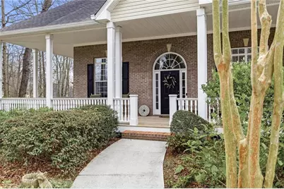 196 Melvin Drive, Jefferson, GA 30549 - Photo 2