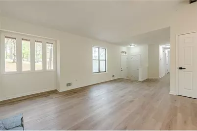 221 Little Brook Lane, Woodstock, GA 30188 - Photo 8