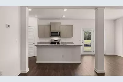 302 Friendship Oak Way, Hampton, GA 30228 - Photo 4