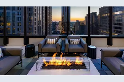 161 Peachtree Center Avenue NE #2x2, Atlanta, GA 30312 - Photo 8