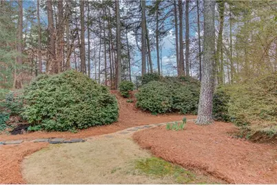 5618 Woodmont Boulevard, Peachtree Corners, GA 30092 - Photo 38