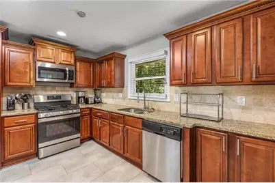 3307 Pointe Bleue Ct, Decatur, GA 30034 - Photo 10