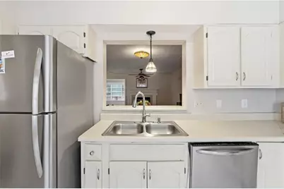 2090 Fairways Court NW, Kennesaw, GA 30144 - Photo 10