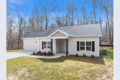 50 Hawks Ridge Ct, Cleveland, GA 30528 - Photo 2