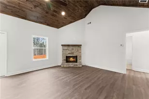 51 Hawks Ridge Ct, Cleveland, GA 30528 - Photo 8