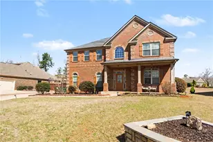 2011 Wentworth Dr, Locust Grove, GA 30248 - Photo 2