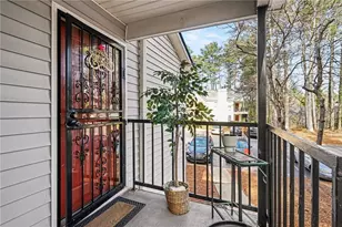 625 Windchase Ln, Stone Mountain, GA 30083 - Photo 2