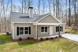 96 Hawks Ridge Ct, Cleveland, GA 30528 - Photo 6