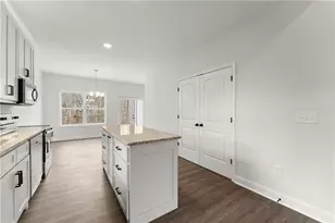 97 Hawks Ridge Ct, Cleveland, GA 30528 - Photo 12
