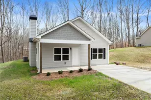 97 Hawks Ridge Ct, Cleveland, GA 30528 - Photo 6