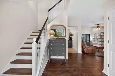 1472 Rosebay Court NE, Marietta, GA 30066 - Photo 4