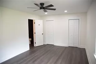 3985 Lindsey Dr, Decatur, GA 30035 - Photo 6