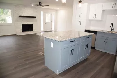 3985 Lindsey Drive, Decatur, GA 30035 - Photo 4