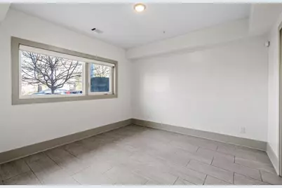 63 Reynolds Square Lane, Atlanta, GA 30307 - Photo 4