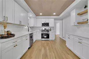 232 Lamplighter Ln SE, Marietta, GA 30067 - Photo 6