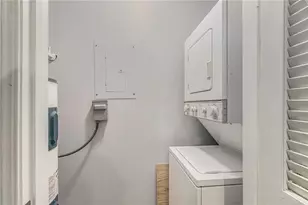 2657 Lenox Road NE, Atlanta, GA 30324 - Photo 14