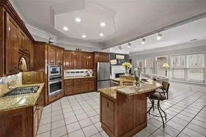 3610 Mansions Parkway, Berkeley Lake, GA 30096 - Photo 14