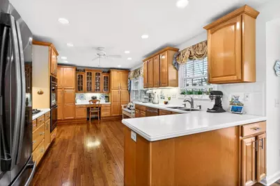 5370 Grenoble Court, Dunwoody, GA 30360 - Photo 6