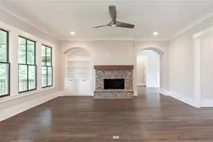 816 Highvale Dr, Marietta, GA 30064 - Photo 6