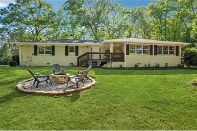 1155 Christian Circle SE, Conyers, GA 30013 - Photo 2