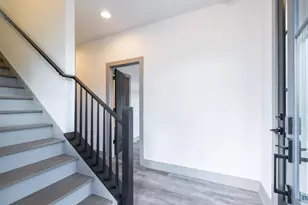 42 Becker Pl NW, Atlanta, GA 30307 - Photo 4