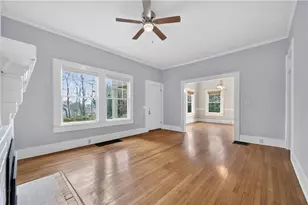 304 E Jackson St, Buford, GA 30518 - Photo 6