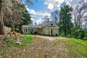 304 E Jackson St, Buford, GA 30518 - Photo 30