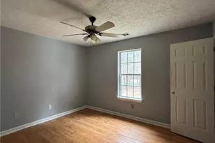 11 Willow Ridge Dr, Hampton, GA 30228 - Photo 8