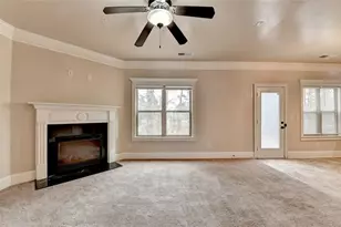 710 Summerstone Ln, Lawrenceville, GA 30044 - Photo 12