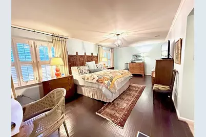 28 Old Ivy Square NE, Atlanta, GA 30342 - Photo 12