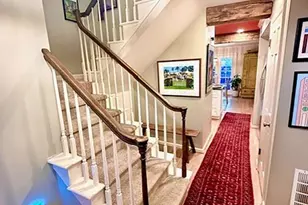 28 Old Ivy Square NE, Atlanta, GA 30342 - Photo 2