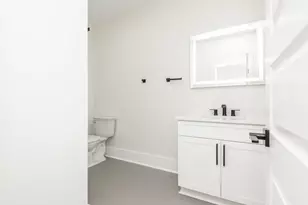 4056 Ashford Dunwoody Rd NE, Brookhaven, GA 30319 - Photo 44