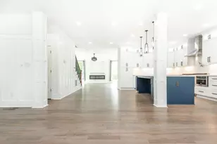 4056 Ashford Dunwoody Rd NE, Brookhaven, GA 30319 - Photo 8