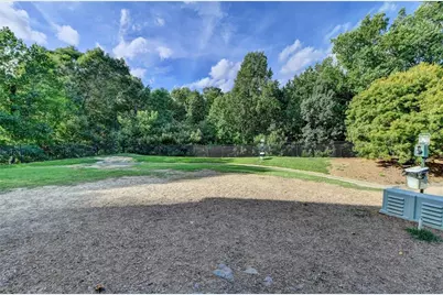 1169 Liberty Parkway NW, Atlanta, GA 30318 - Photo 46