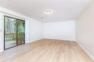 2261 Ravenwood Trail, Marietta, GA 30066 - Photo 18