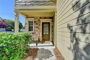 2505 Thackery Ct, Cumming, GA 30041 - Photo 2