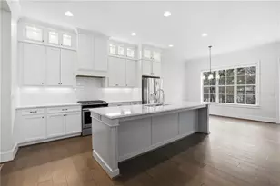 522 Springer Bend NW, Marietta, GA 30060 - Photo 2