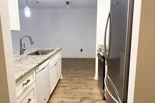 300 Johnson Ferry Road NE, Atlanta, GA 30328 - Photo 8