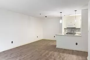 300 Johnson Ferry Road NE, Atlanta, GA 30328 - Photo 12