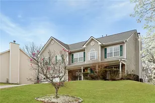 1256 Melrose Forest Ln, Lawrenceville, GA 30045 - Photo 2