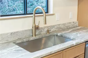 475 Ramsdale Dr, Roswell, GA 30075 - Photo 16