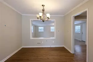 2725 Rollingwood Ln SE, Atlanta, GA 30316 - Photo 8